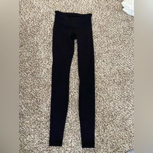 Lululemon - long black leggings - SIZE 2